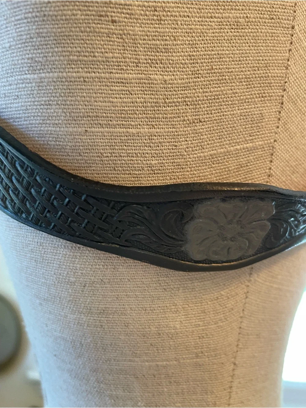 Embossed Gray Leather Western Belt with Ornate Silver Buckle 32.5 in